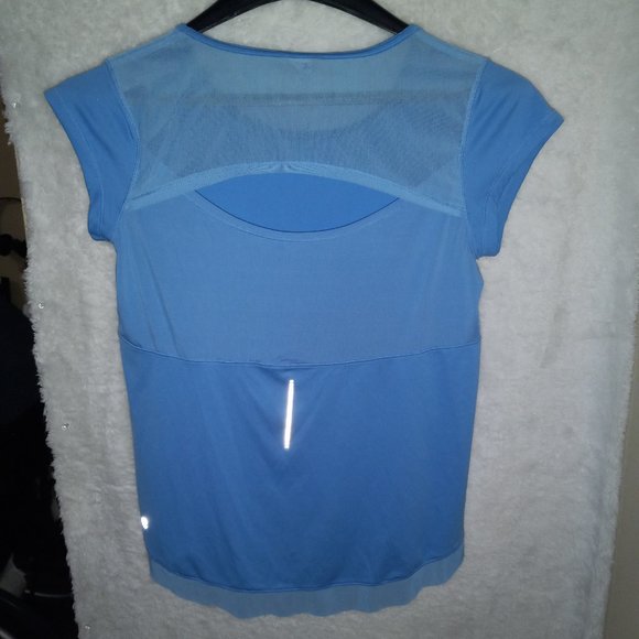 C9 by Champion Reflective Open Back Sheer Short Sleeve Athletic Blue Top Size S - Picture 3 of 15